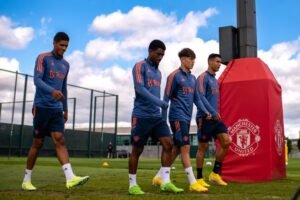 Latest MU news August 9: Ronaldo has good signs, Ten Hag admits disastrous mistakes 2