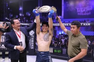 LION Championship 8: Pham Van Nam successfully defended the championship belt 2