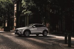 Mazda CX-3 upgraded version is beautiful and sparkling, priced at just over 560 million 3