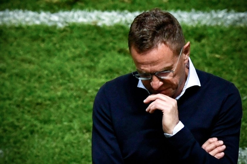 Watching helplessly as Ronaldo divided MU internally, Rangnick went into Ole's 'trail'? 2